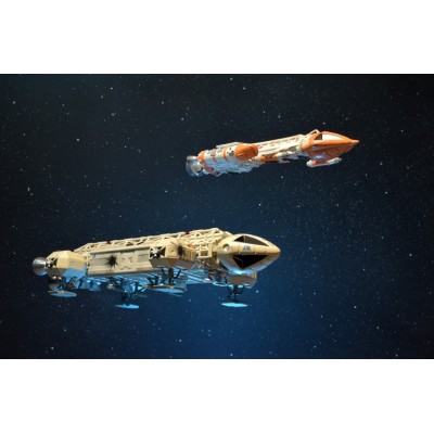 SIXTEEN 12 SPAZIO 1999 WARGAMES EAGLE TRANSPORTER AND HAWK WARSHIP REPLICA FIGURE