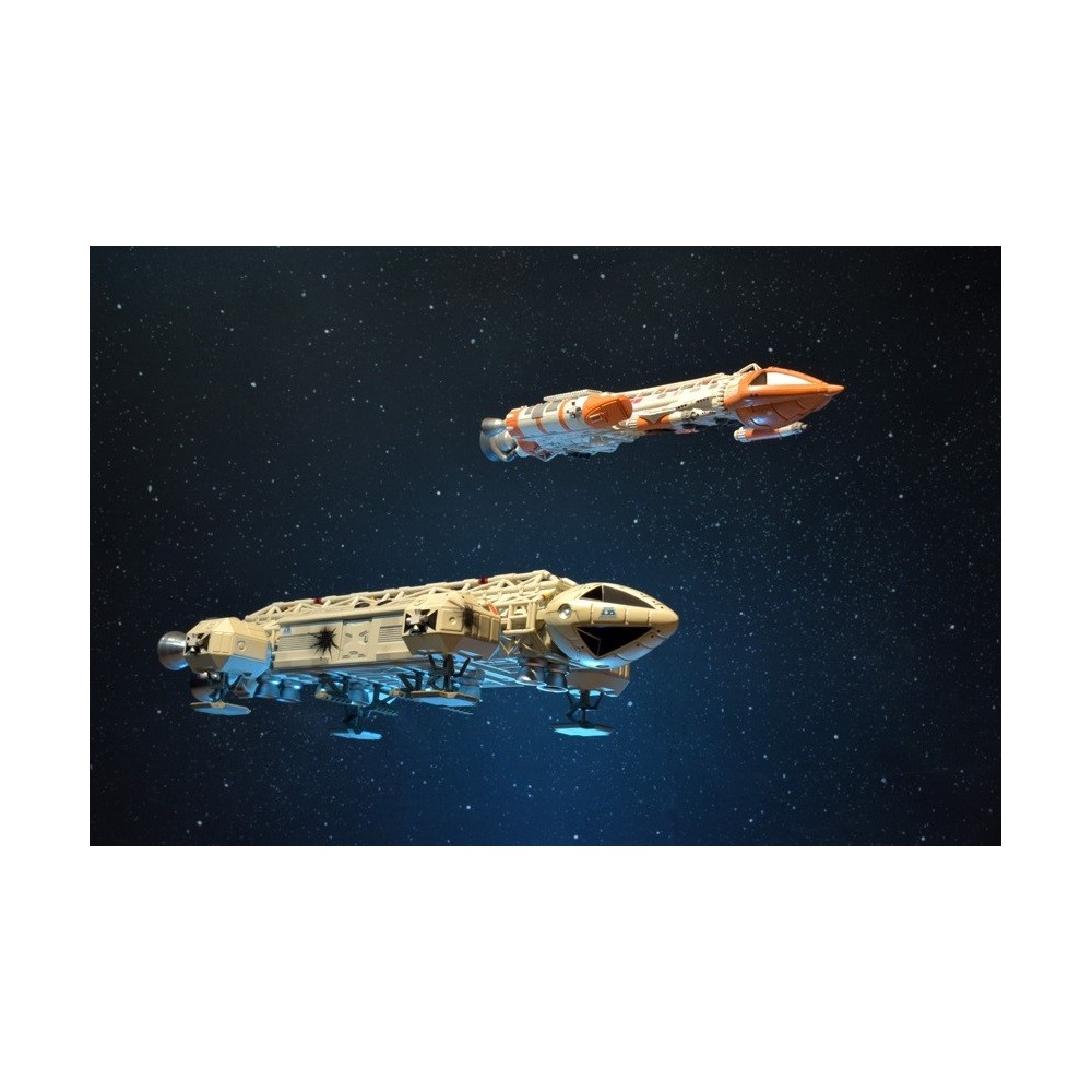 SIXTEEN 12 SPAZIO 1999 WARGAMES EAGLE TRANSPORTER AND HAWK WARSHIP REPLICA FIGURE