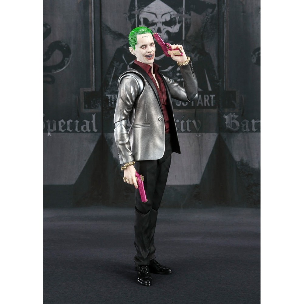 SUICIDE SQUAD JOKER S.H. FIGUARTS ACTION FIGURE BANDAI