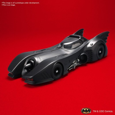 BATMAN 1989 BATMOBILE 1/35 MODEL KIT FIGURE BANDAI