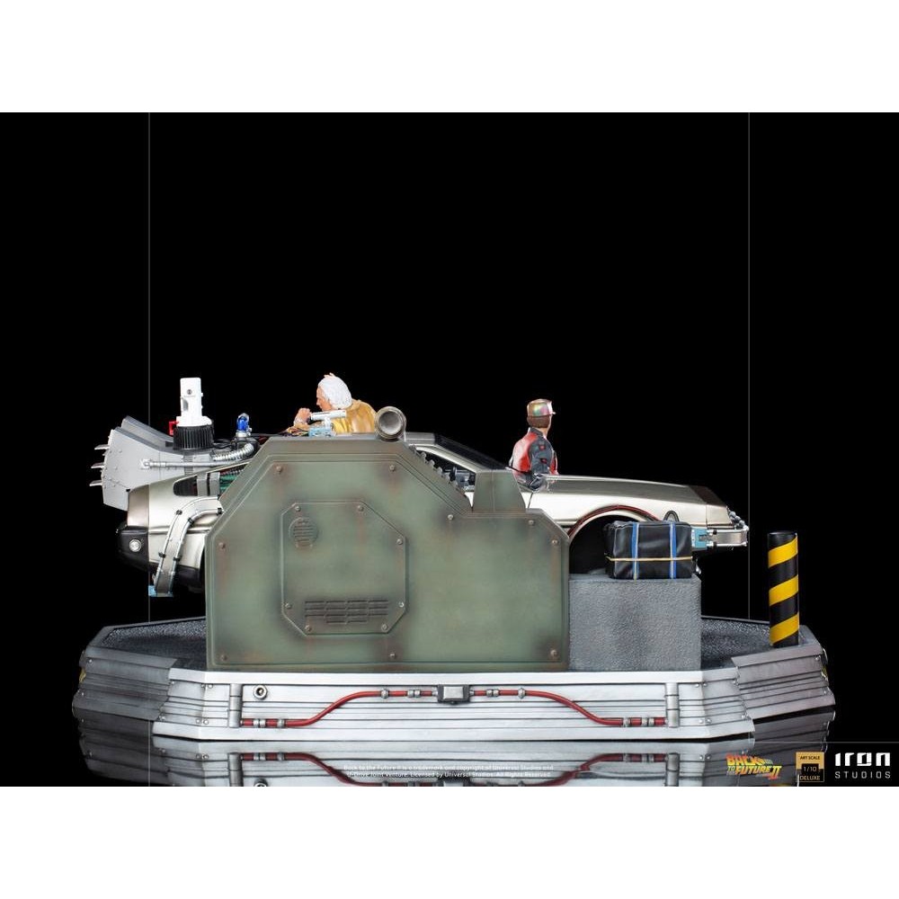 IRON STUDIOS BACK TO THE FUTURE II DELOREAN DELUXE FULL SET ART SCALE 1/10 STATUE FIGURE