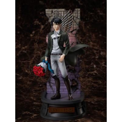 L'ATTACCO DEI GIGANTI LEVI BIRTHDAY 30CM STATUA FIGURE FURYU