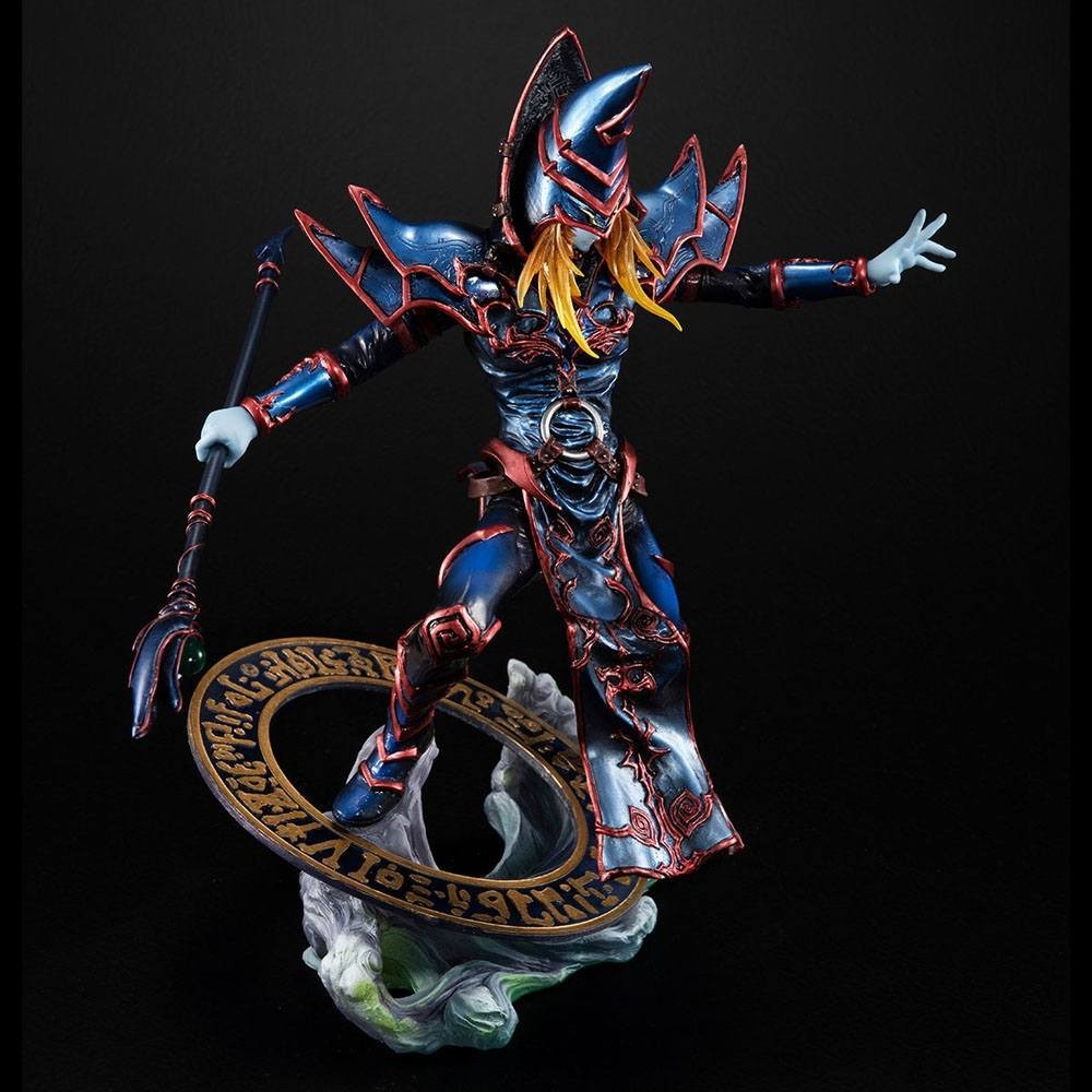 MEGAHOUSE YU-GI-OH! DUEL MONSTERS BLACK MAGICIAN 23CM STATUE FIGURE