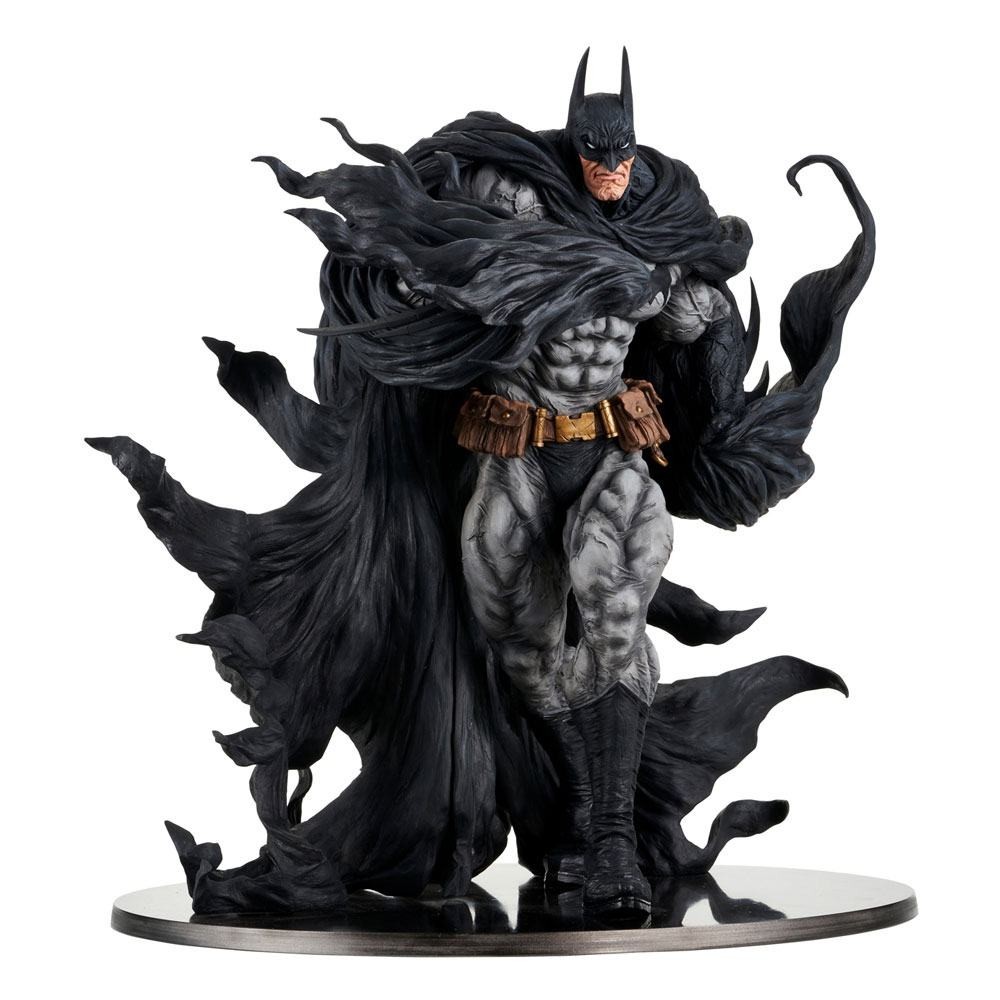 UNION CREATIVE DC COMICS SOFBINAL BATMAN HARD BLACK STATUE FIGURE