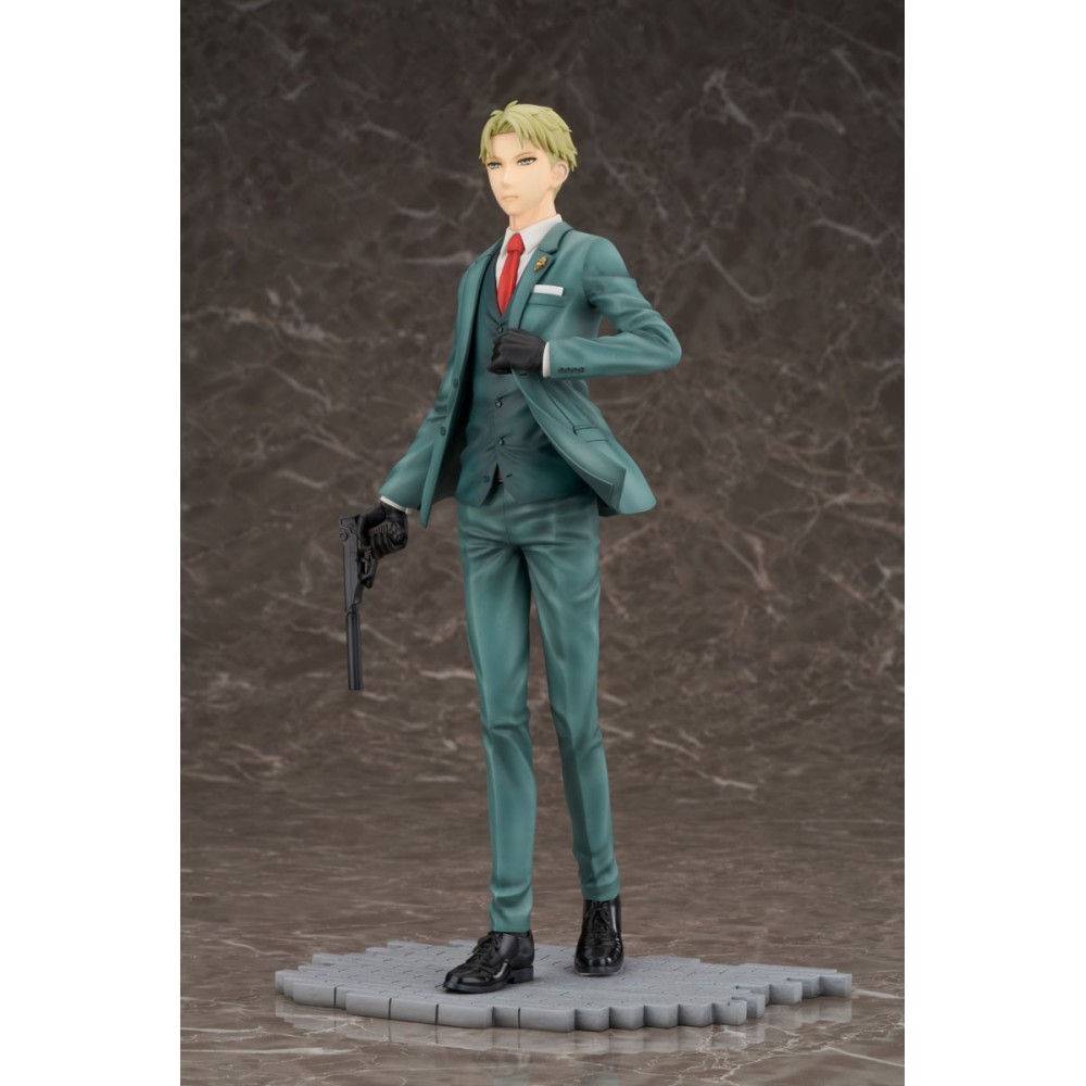 SPY X FAMILY LOID FORGER 1/7 STATUA FIGURE FURYU