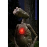 NECA E.T. L'EXTRATERRESTRE 40TH ANNIVERSARY LED CHEST DELUXE ULTIMATE ACTION FIGURE