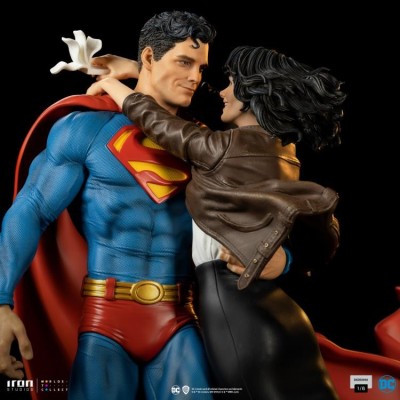 IRON STUDIOS SUPERMAN AND LOIS LANE DIORAMA 1/6 STATUE FIGURE