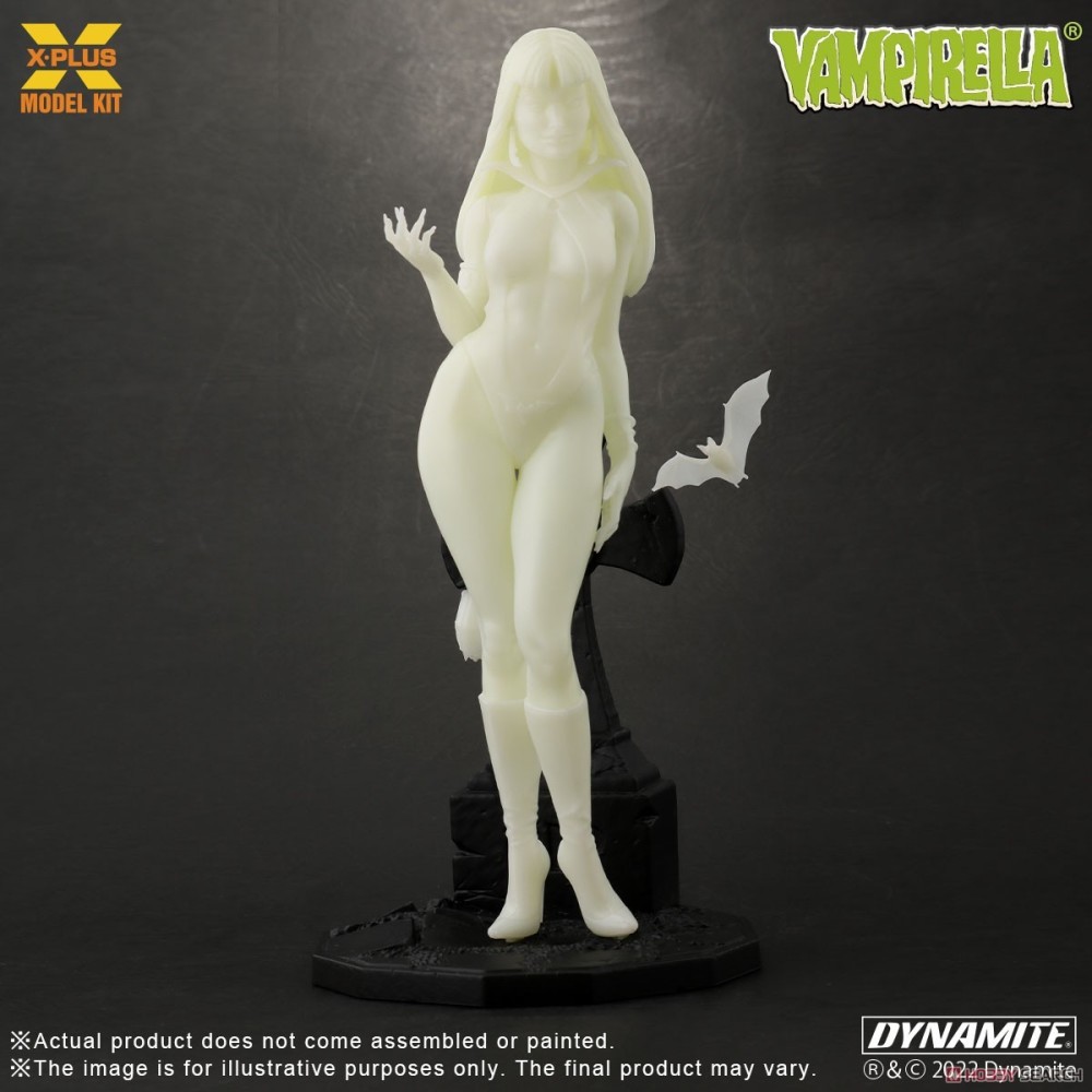 VAMPIRELLA GLOW IN THE DARK 1/8 MODEL KIT FIGURE X-PLUS