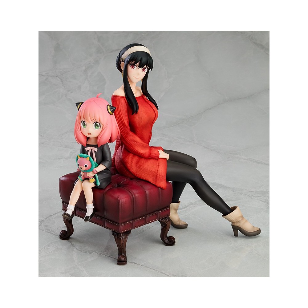 GOOD SMILE COMPANY SPY X FAMILY ANYA AND YOR FORGER STATUE FIGURE