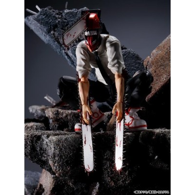 CHAINSAW MAN S.H. FIGUARTS ACTION FIGURE BANDAI