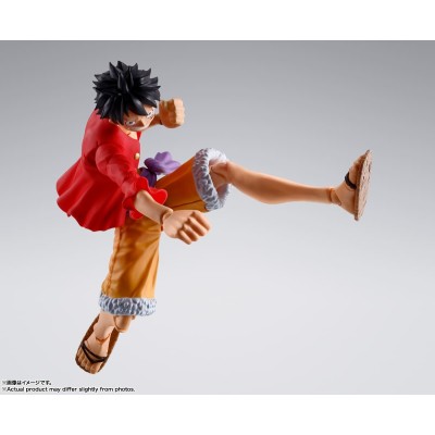 BANDAI ONE PIECE MONKEY D. LUFFY RAID ON ONIGASHIMA S.H. FIGUARTS ACTION FIGURE