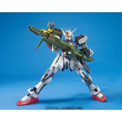 BANDAI MASTER GRADE MG LAUNCHER/SWORD STRIKE GUNDAM 1/100 MODEL KIT