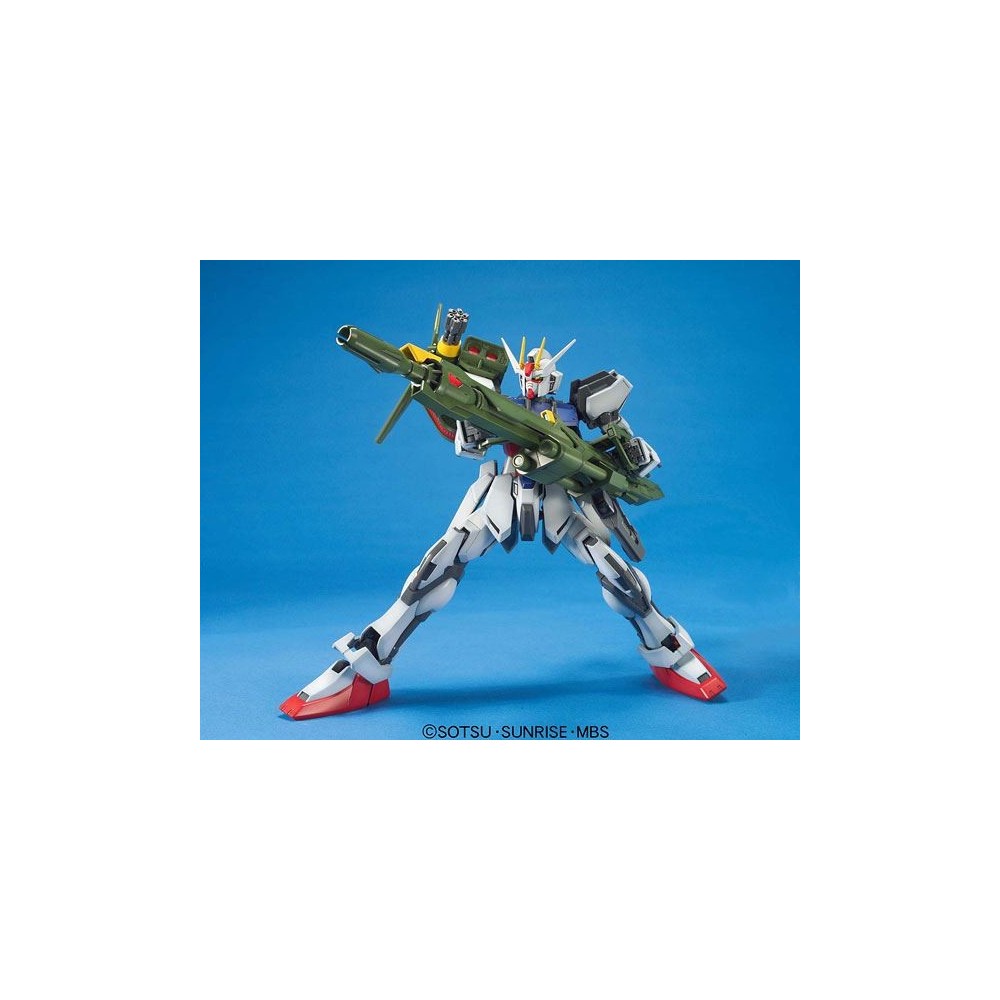BANDAI MASTER GRADE MG LAUNCHER/SWORD STRIKE GUNDAM 1/100 MODEL KIT