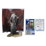LORD OF THE RINGS GANDALF MOVIE MANIACS ACTION FIGURE MC FARLANE