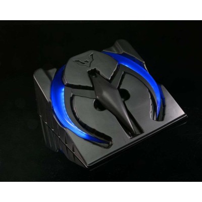 NECA BATMAN BEYOND BATARANG BLUE REPLICA