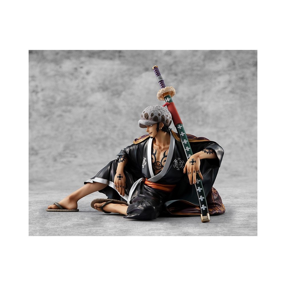 MEGAHOUSE ONE PIECE P.O.P. WARRIOR ALLIANCE TRAFALGAR LAW STATUE
