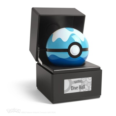 WAND COMPANY POKEMON POKEBALL DIVE BALL REPLICA DIECAST