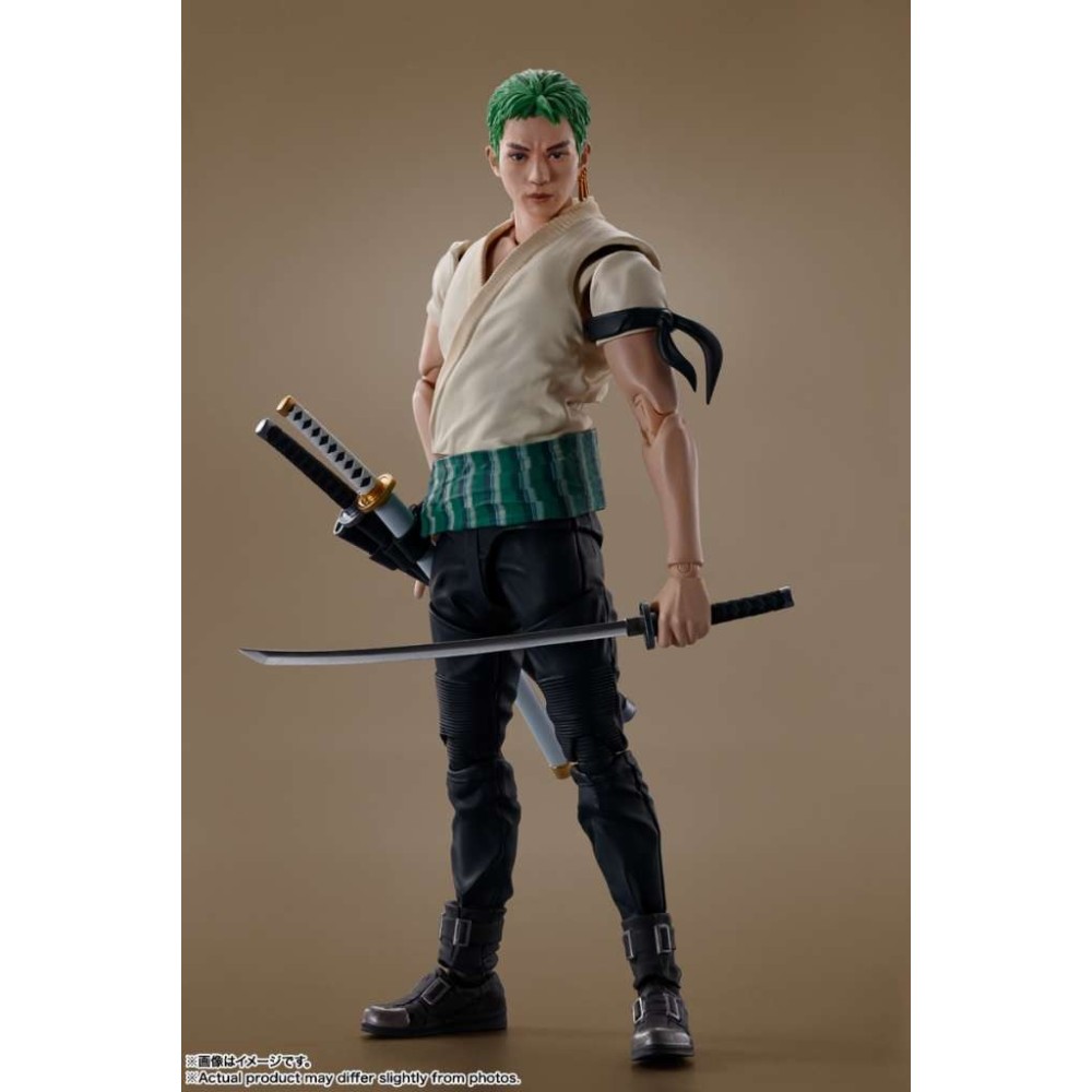 BANDAI ONE PIECE NETFLIX RORONOA ZORO S.H. FIGUARTS ACTION FIGURE