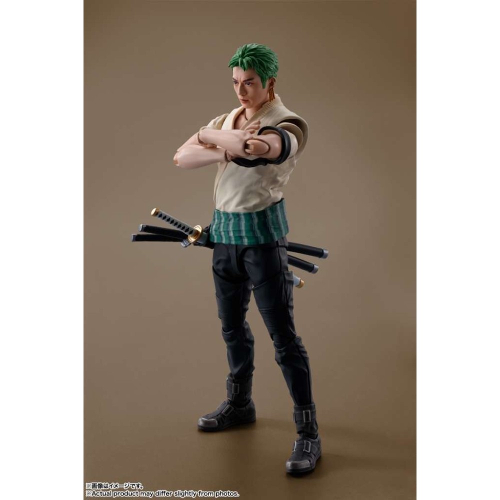 BANDAI ONE PIECE NETFLIX RORONOA ZORO S.H. FIGUARTS ACTION FIGURE