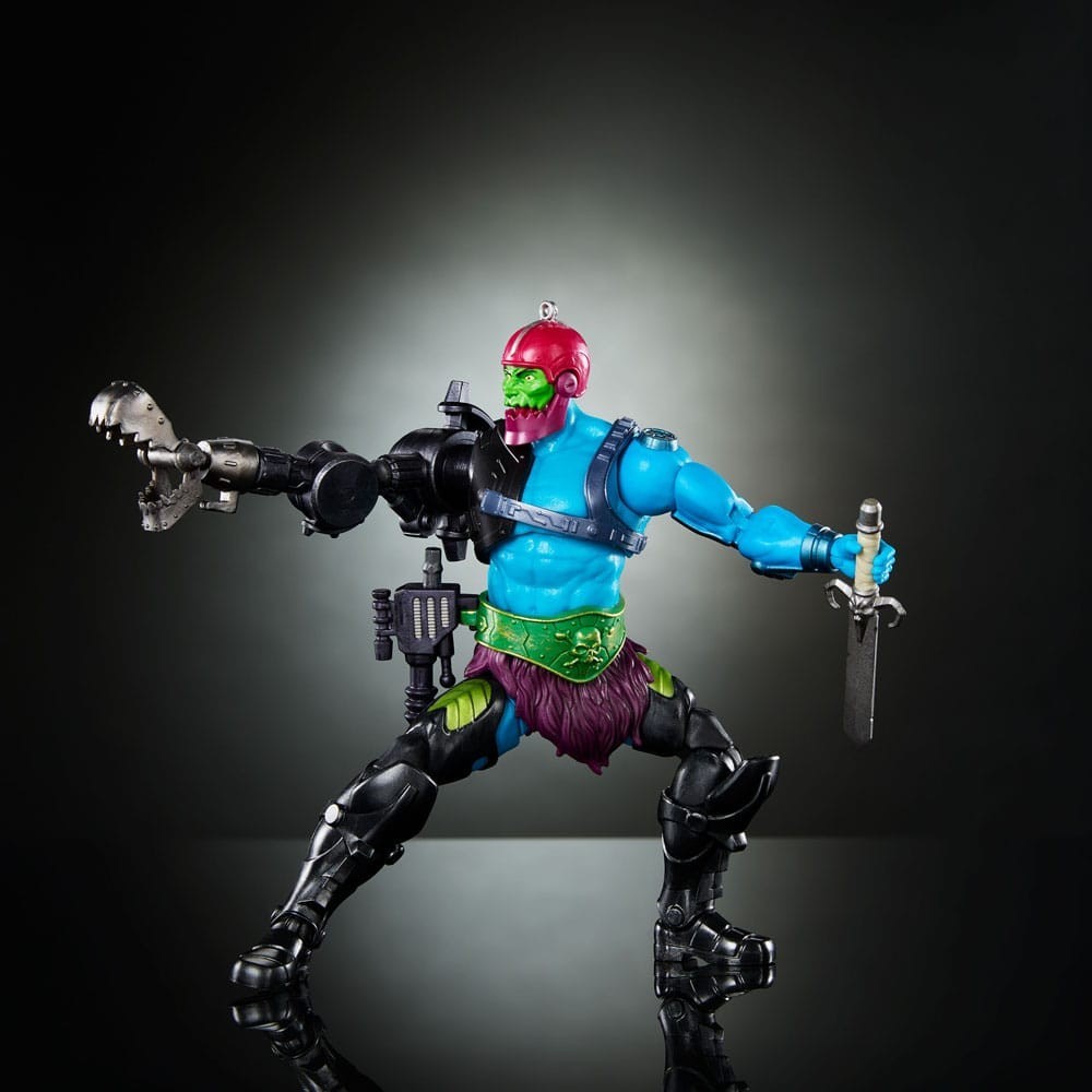 MASTERS OF THE UNIVERSE NEW ETERNIA TRAP JAW ACTION FIGURE MATTEL