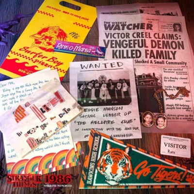 STRANGER THINGS HAWKINGS MEMORIES KIT DOCTOR COLLECTOR