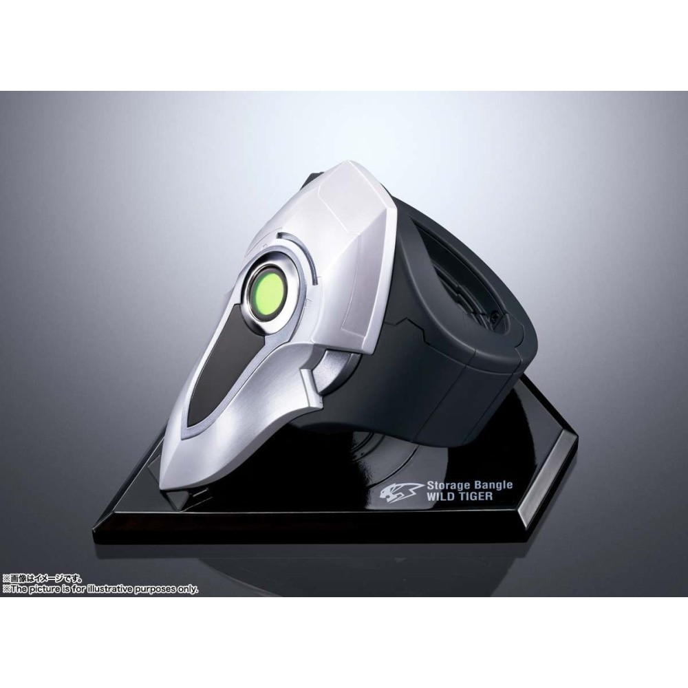 BANDAI TIGER AND BUNNY 2 STORAGE BANGLE WILD TIGER PROPLICA