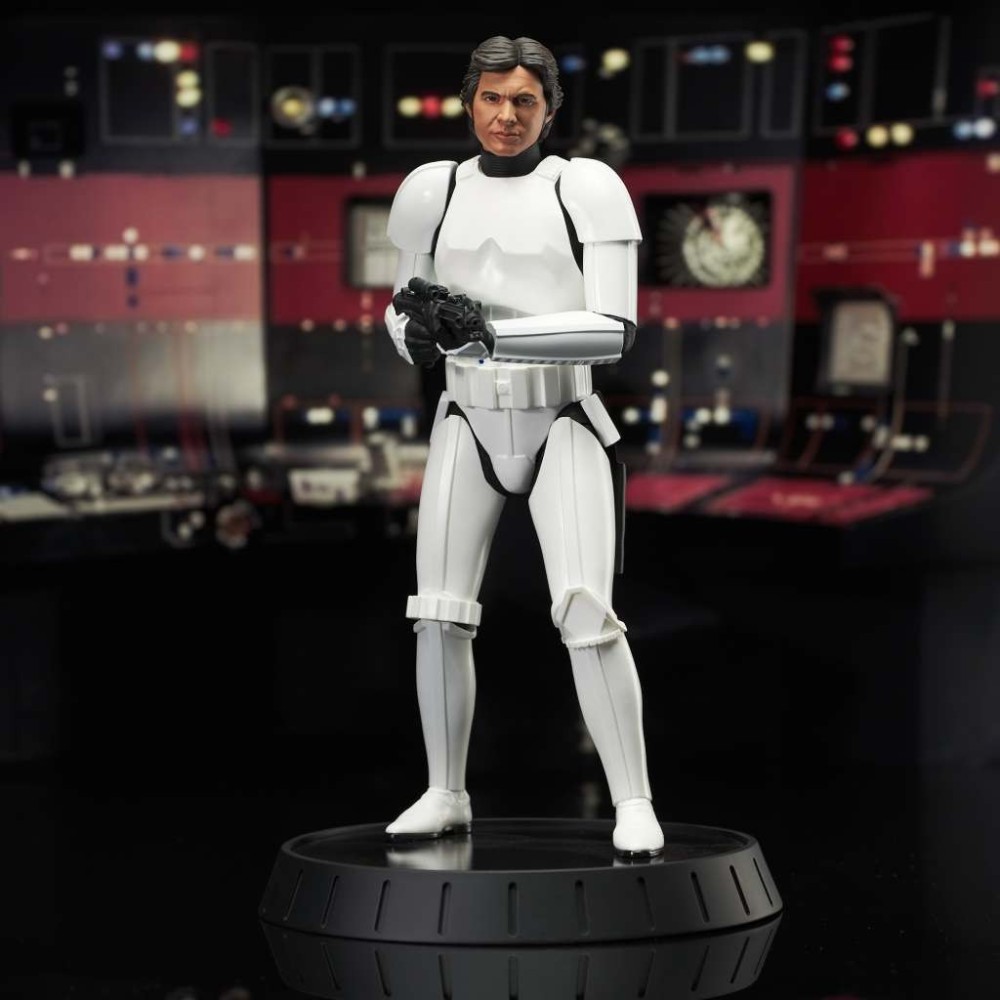 DIAMOND SELECT STAR WARS EPISODE IV HAN SOLO STORMTROOPER DISGUISE 40TH ANNIVERSARY STATUE FIGURE