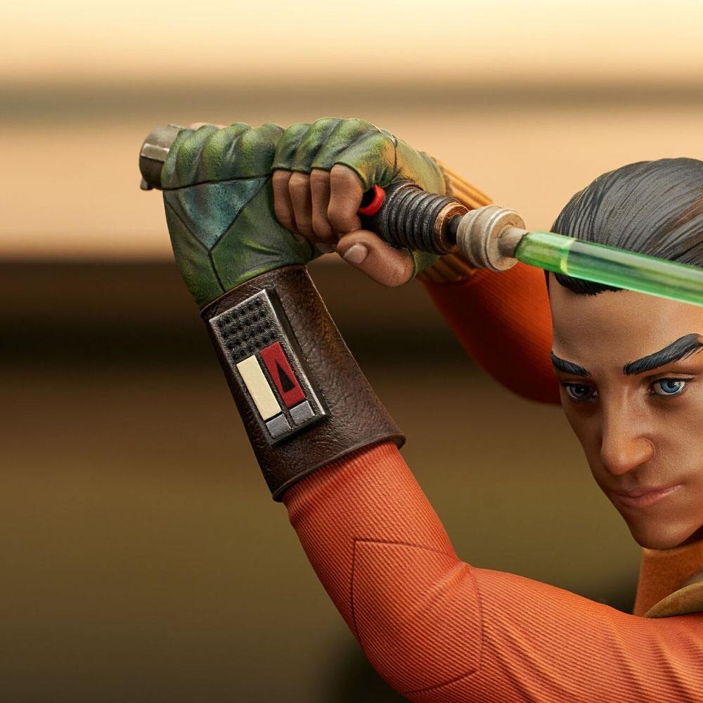 STAR WARS REBELS EZRA BRIDGER 1/6 BUST DIAMOND SELECT