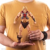 MASTERS OF THE UNIVERSE HE-MAN 30CM ACTION FIGURE MONDO