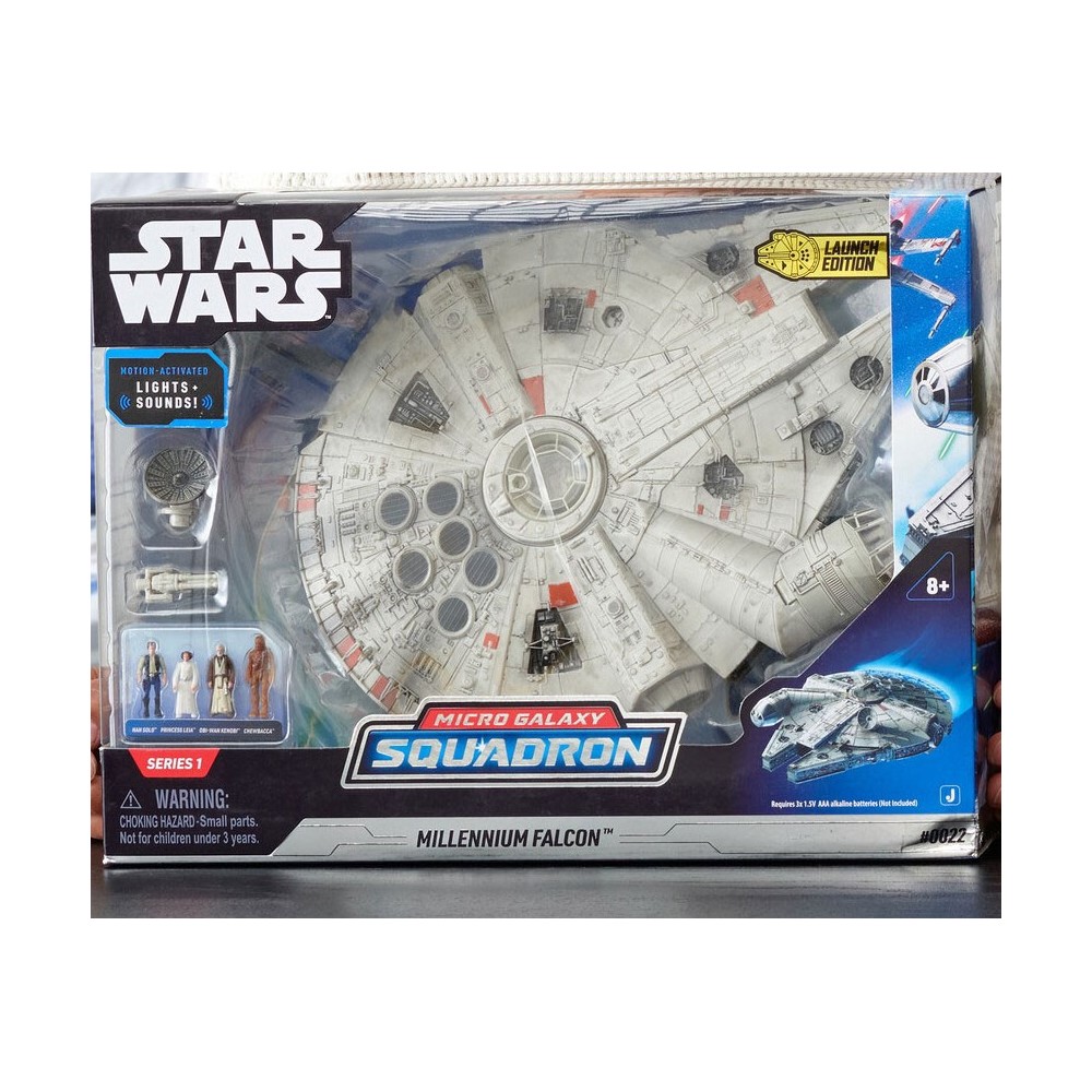 STAR WARS MICRO GALAXY SQUADRON MILLENNIUM FALCON FIGURE SET JAZWARES