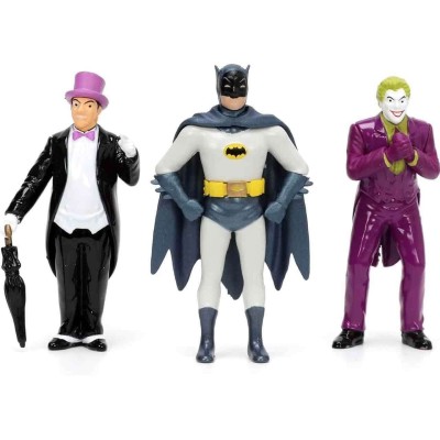 JADA TOYS BATMAN TV SERIES 1966 BATMOBILE DIE CAST 1/24 MODEL WITH BATMAN, ROBIN, JOKER AND PENGUIN