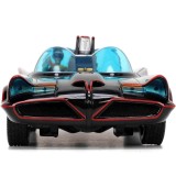 JADA TOYS BATMAN TV SERIES 1966 BATMOBILE DIE CAST 1/24 MODEL WITH BATMAN, ROBIN, JOKER AND PENGUIN