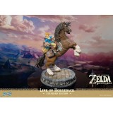 FIRST4FIGURES THE LEGEND OF ZELDA BREATH OF THE WILD LINK IN HORSEBACK STATUE FIGURE