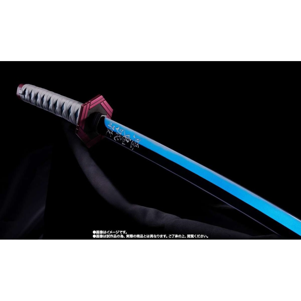 DEMON SLAYER NICHIRIN SWORD GIYU TOMIOKA SPADA PROPLICA BANDAI