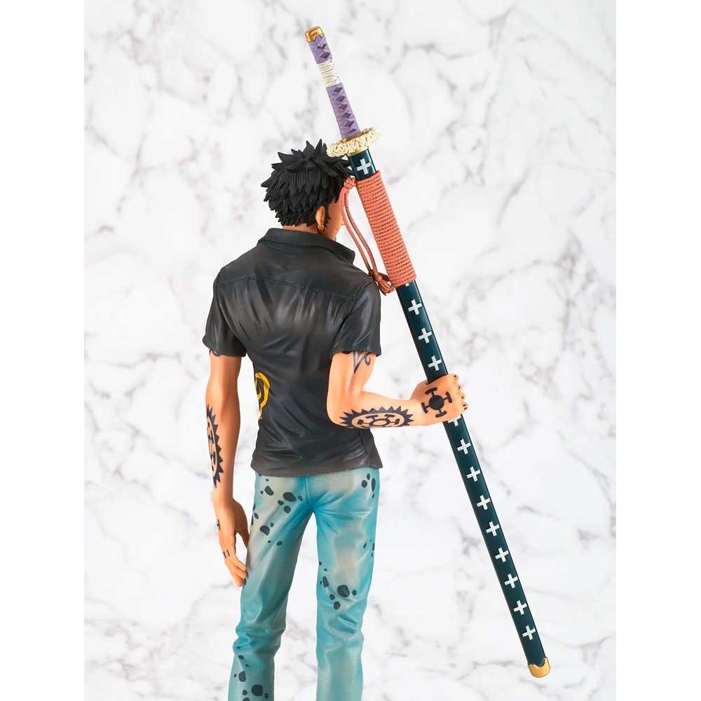 ONE PIECE TRAFALGAR LAW THE BRUSH STATUA FIGURE BANPRESTO