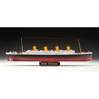 RMS TITANIC 100TH ANNIVERSARY 1/400 MODEL KIT FIGURE REVELL