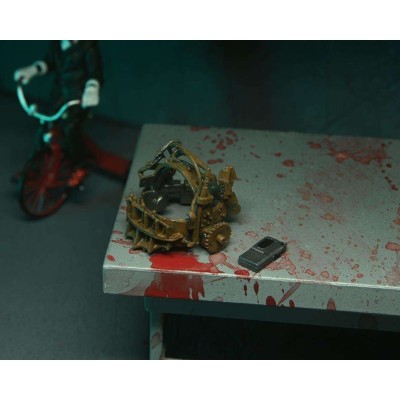 SAW L'ENIGMISTA ULTIMATE JIGSAW KILLER ACTION FIGURE NECA