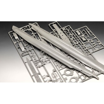 REVELL DAS BOOT COLLECTOR EDITION U-BOOT U96 TYPE VII C 1/144 MODEL KIT