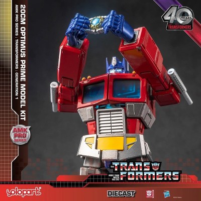 TRANSFORMERS GENERATION ONE OPTIMUS PRIME MODEL KIT 20CM AMK PRO SERIES ACTION FIGURE YOLOPARK