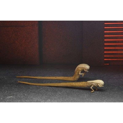 ALIEN ROMULUS ACCESSORY SET FIGURE NECA