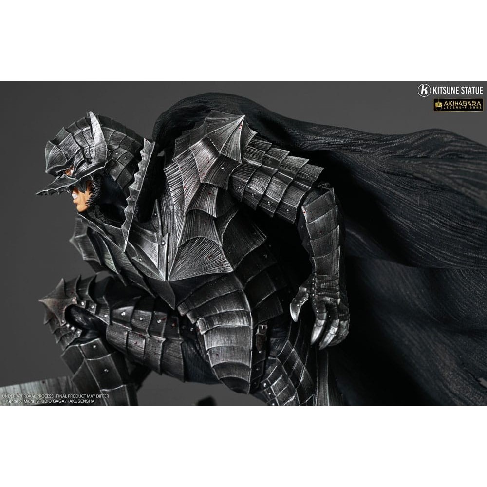 BERSERK AKIHABARA LEGEND GUTS BERSERKER ARMOR 1/8 STATUA FIGURE KITSUNE STATUE