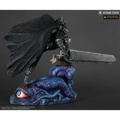 BERSERK AKIHABARA LEGEND GUTS BERSERKER ARMOR 1/8 STATUA FIGURE KITSUNE STATUE