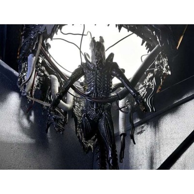 NECA ALIEN ROMULUS XENOMORPH XX121 DELUXE SUSPENDED LAB VERSION PVC ACTION FIGURE