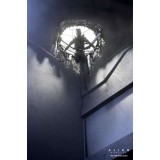 ALIEN ROMULUS XENOMORPH XX121 DELUXE SUSPENDED LAB ACTION FIGURE NECA