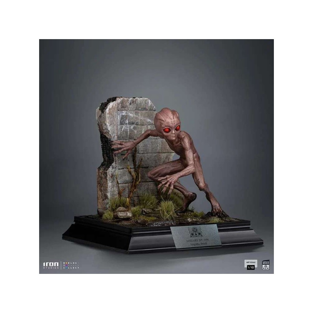 I WANT TO BELIEVE E.T. VARGINHA ART SCALE 1/10 STATUA FIGURE IRON STUDIOS
