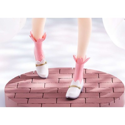 GOOD SMILE COMPANY HATSUNE MIKU SAKURA MIKU HANAMI OUTFIT VERSION POP UP PARADE STATUE PVC FIGURE