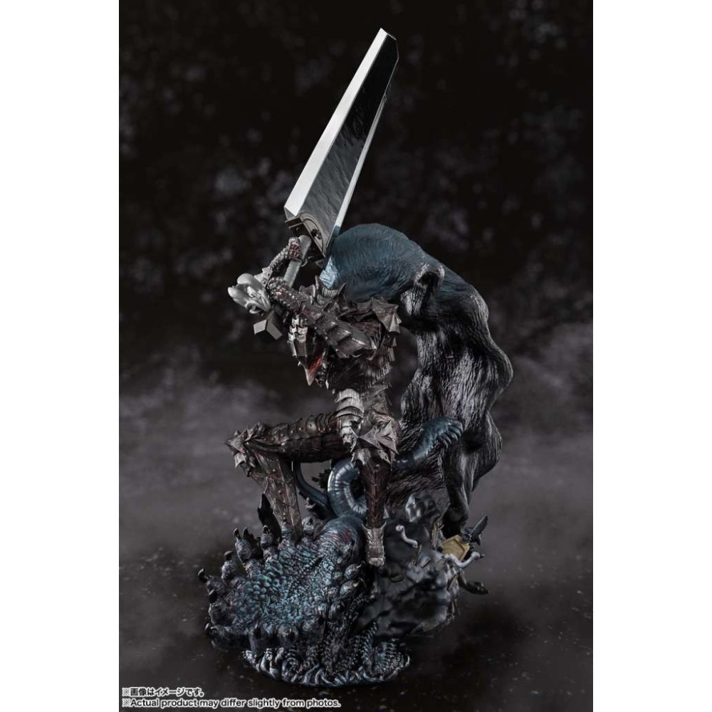 BERSERK GUTS BERSERKER ARMOR TOUCHE METALLIQUE FIGUARTS ZERO FIGURE STATUA BANDAI