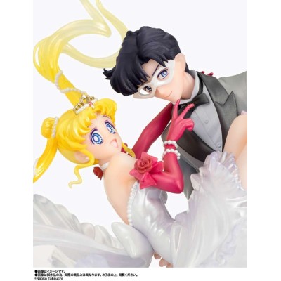 BANDAI SAILOR MOON USAGI & TUXEDO MASK MOONLIGHT GLOW ED. FIGUARTS ZERO PVC CHOUETTE
