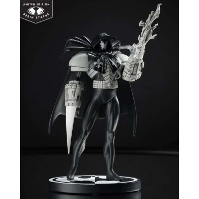 BATMAN BLACK & WHITE AZRAEL BY JOE QUESADA STATUA FIGURE MC FARLANE