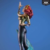 MC FARLANE DC COVER GIRLS MERA BY J. SCOTT CAMPBELL STATUE